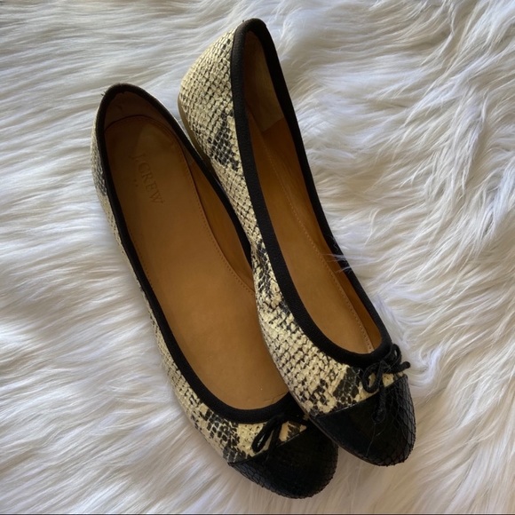 J. Crew SNAKE PRINT FLATS Sz 10 - Picture 5 of 8